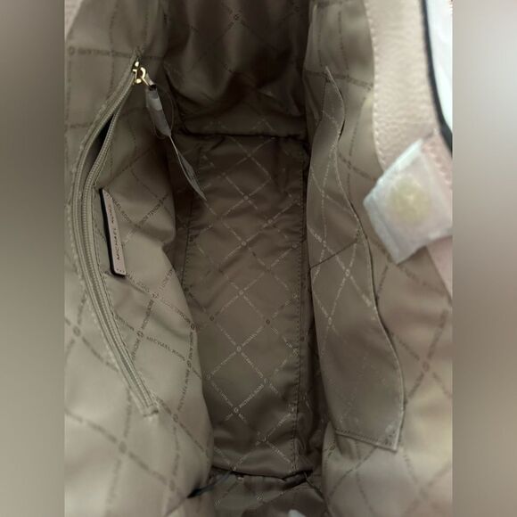 Michael Kors Arlo Powder Blush Large Leather Grab Tote - Picture 8 of 8